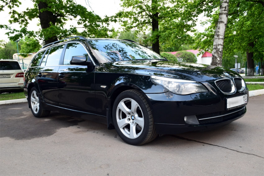 3D панорама салона автомобиля BMW 520D в кузове E61